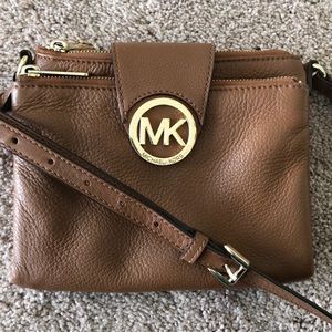 Michael Kors Fulton Crossbody